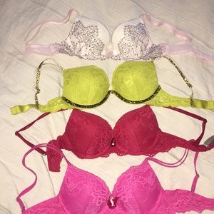 Victoria’s Secret very sexy bundle 32B